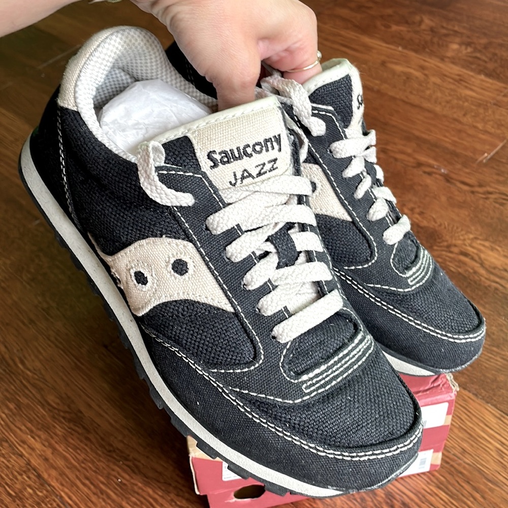 NWT Saucony JAZZ Low Pro Vegan Sneaker Unisex Men’s US 5/ Woman’s US 6.5, Black